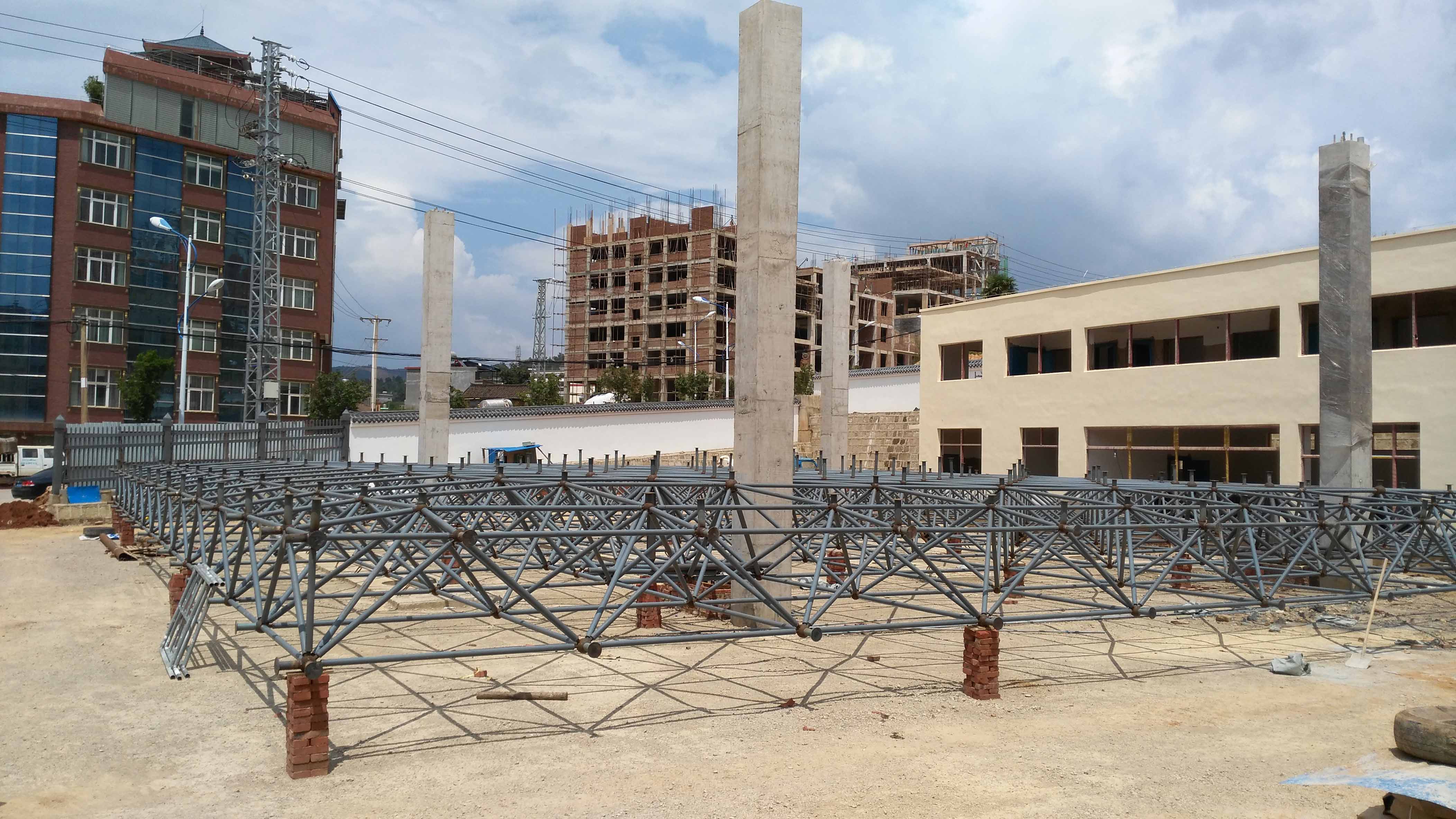 安顺小型加油站网架